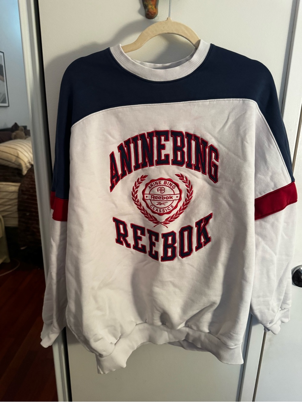 Anine Bing x Reebok White Navy Red Logo Crewneck Sweatshirt - Picture 8 of 8